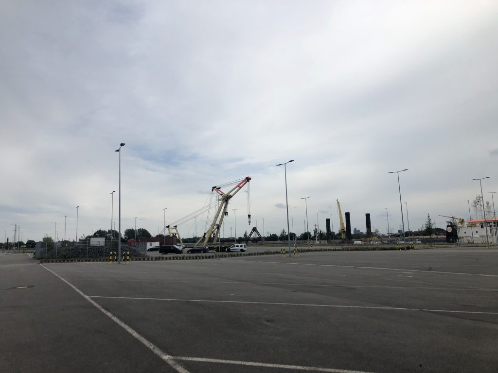 Testfeld zu Land am Cruise-Center Steinwerder - Testfläche A